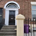 Marmaduke Apartments - Entire Apartment Close To City Centre