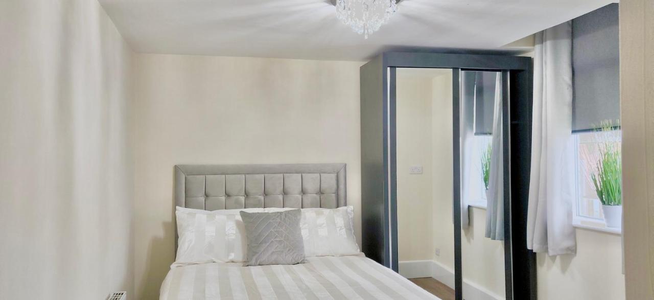 Marmaduke - Entire Close To City Centre *