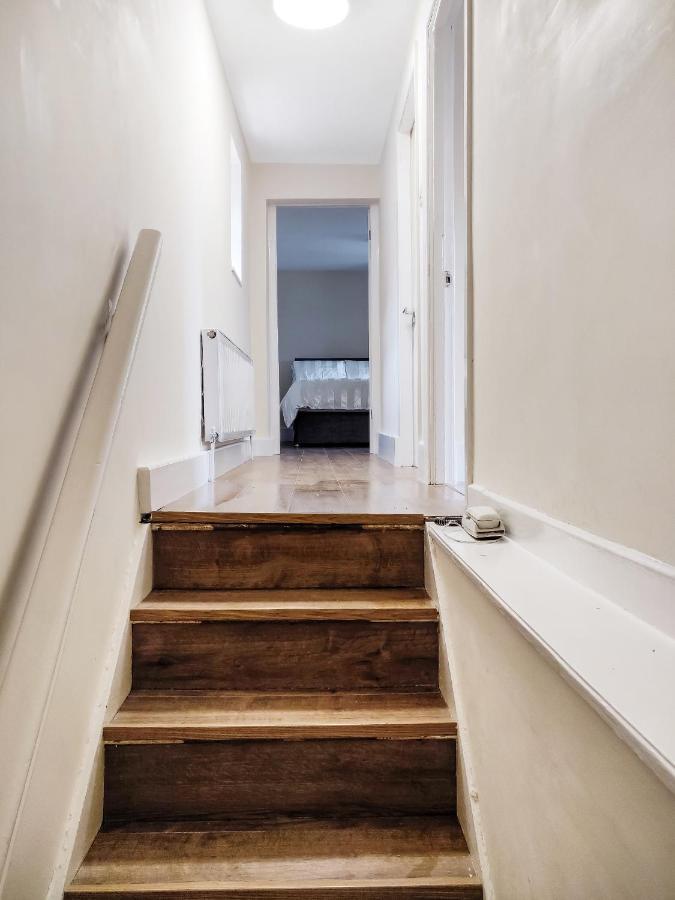 Marmaduke - Entire Close To City Centre Apartment